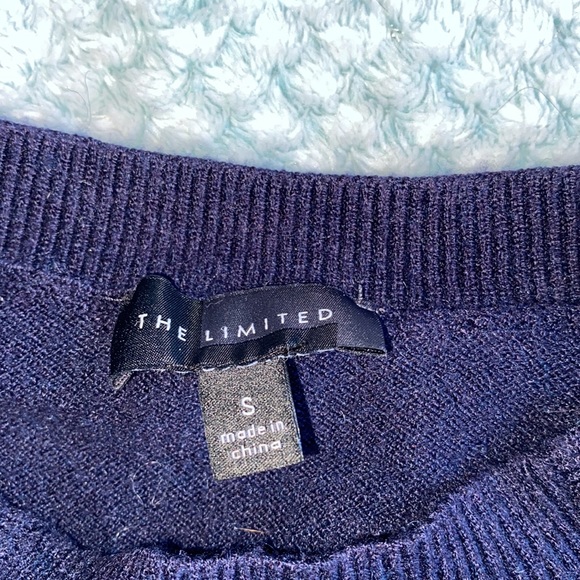 The Limited crewneck sweater (S) - Picture 2 of 6